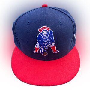 9fifty New England Patriots Retro Logo red and blue fitted Cap.